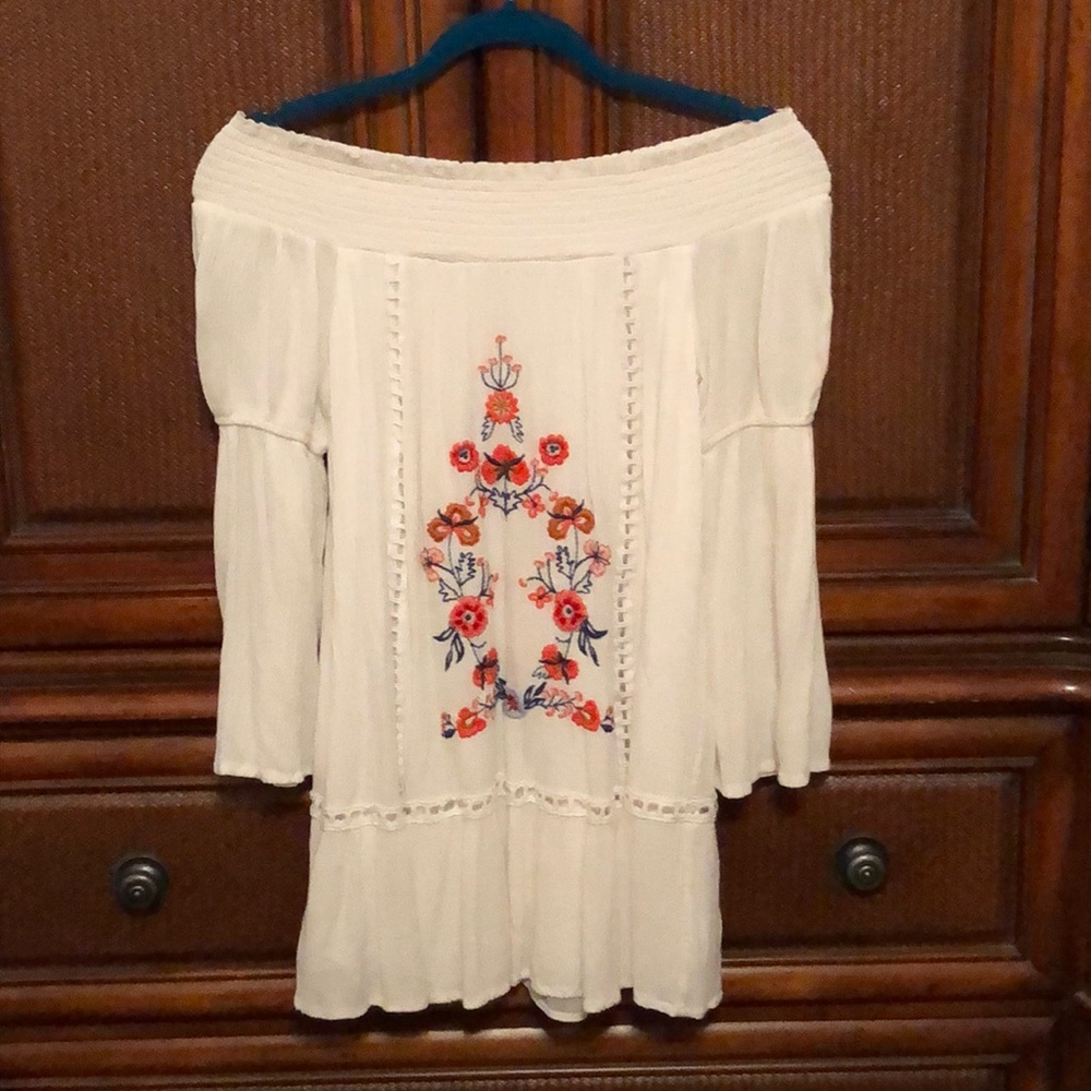 Boho Embroidered blouse